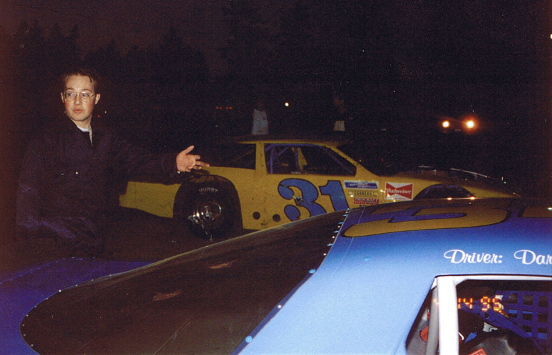 Roy Cobden in front of Andy Dunseith's #31